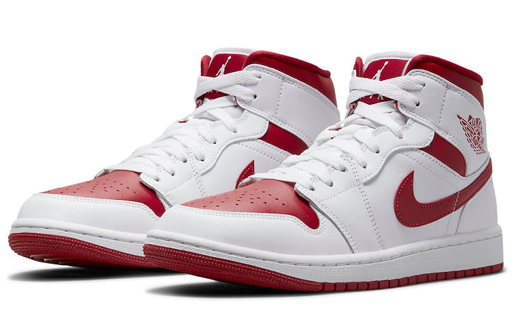 Air Jordan 1 Mid 'University Red White' 554724-161