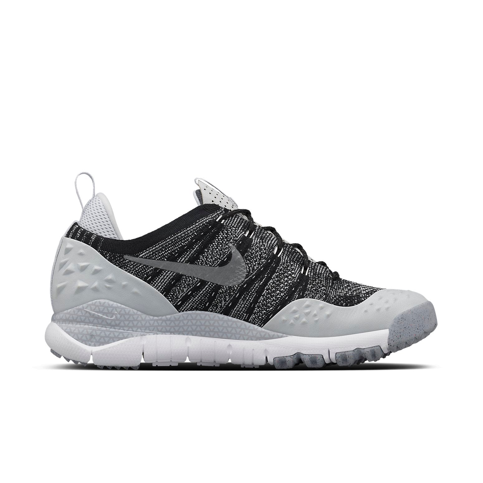 Nike Lupinek Flyknit Low 'Black Wolf Grey' 853954-002