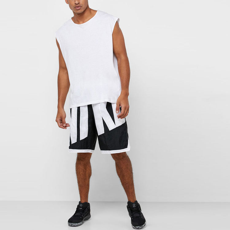 Nike Retro Large Logo Sports Quick Dry Shorts Black White  AT3166-010
