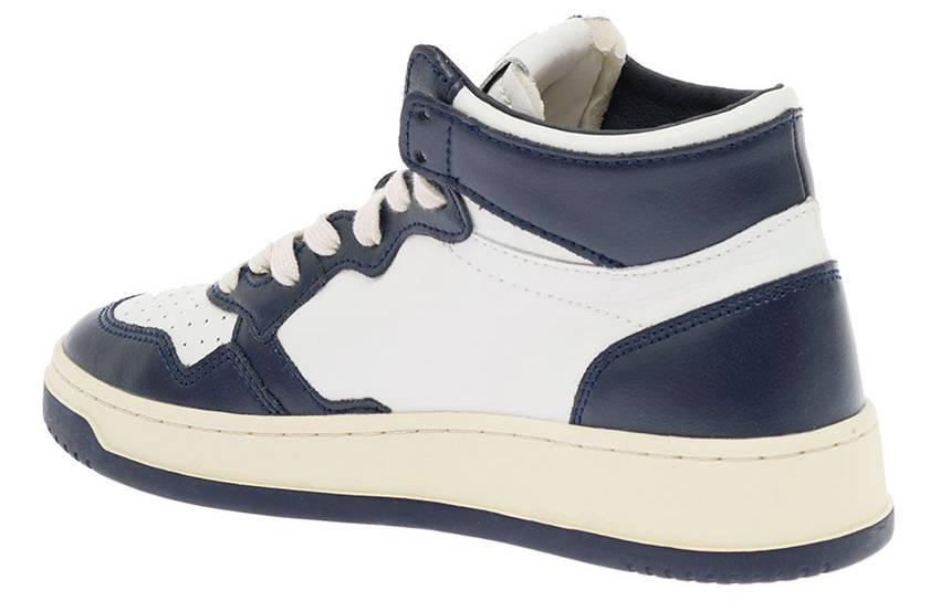 Autry Medalist Mid 'White Navy' AUMM-WB04