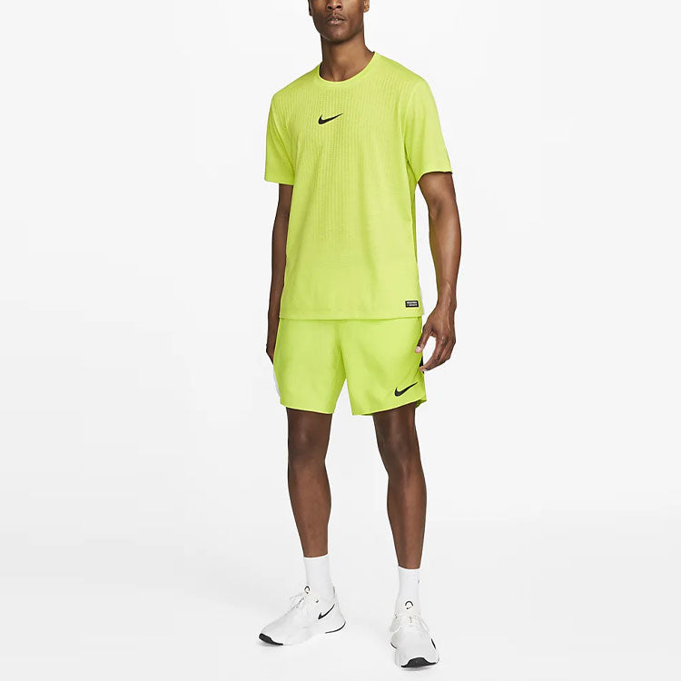 Men's Nike Pro Dri-FIT Adv Training Sports Quick Dry Solid Color Round Neck Short Sleeve Atomic Green T-Shirt DD1704-321