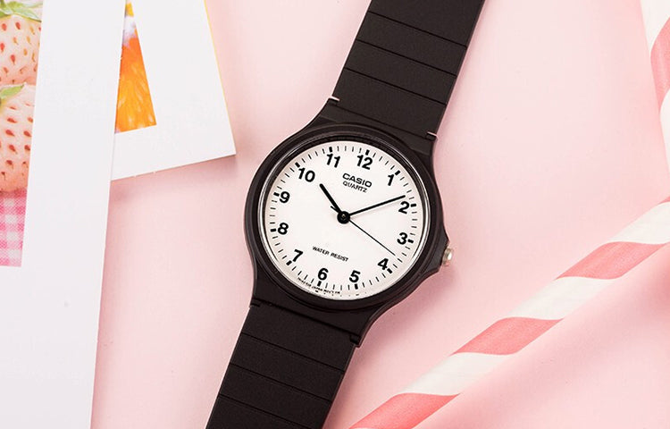 CASIO Female YOUTH Japan / South Korea Fashion Black Analog MQ-24-7B2