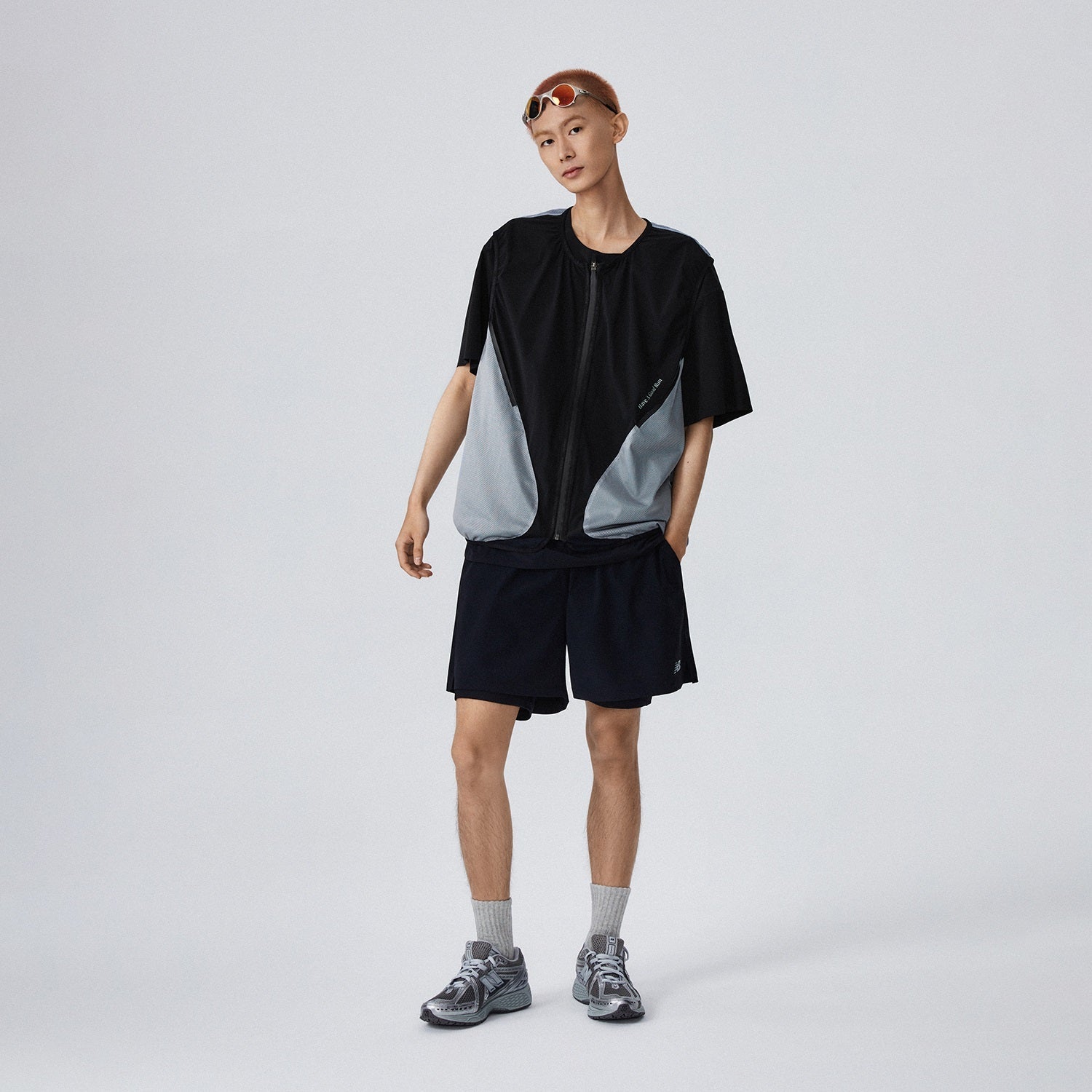 New Balance Vest With Mesh Pocket Asia Sizing 'Black' NJE25081-BK