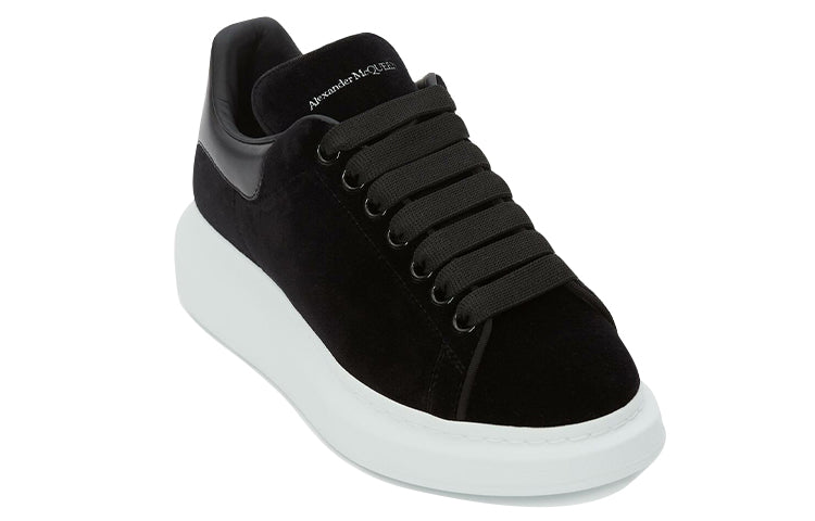 (WMNS) Alexander McQueen Oversized Sneaker 'Smooth Black' 553775W4FKT1000