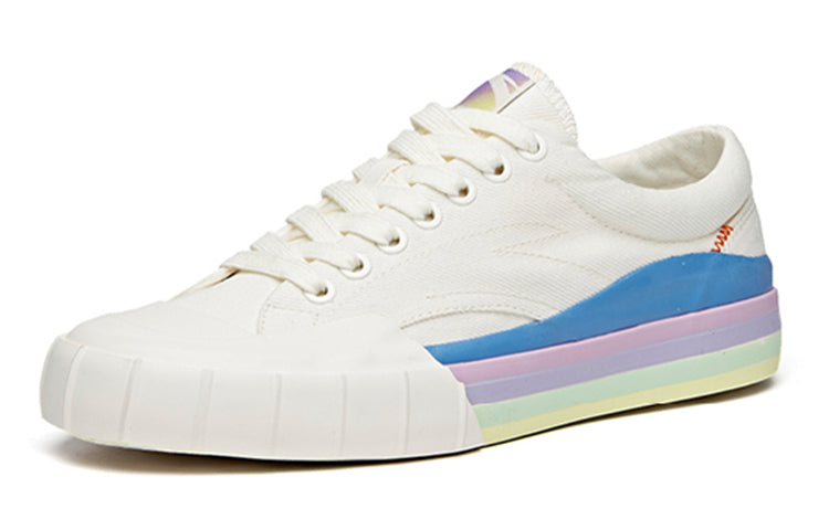 (WMNS) ANTA Life Series Sneakers 'White Blue Purple' 122028608-2