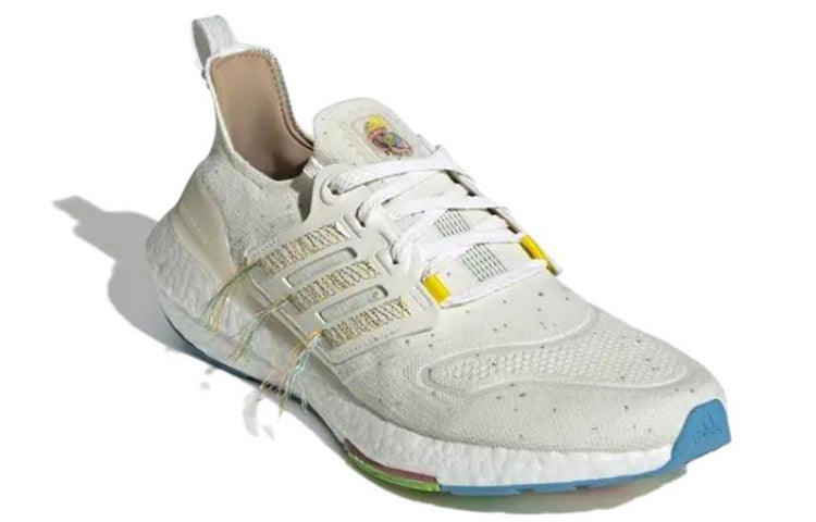 adidas Originals Ultraboost 22 Sus 'White Light Yellow' HQ3731