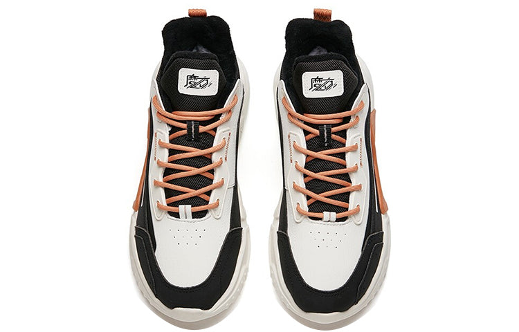 (WMNS) ANTA Leather Fleeced Running Shoes 'White Orange Black' 122148980-2