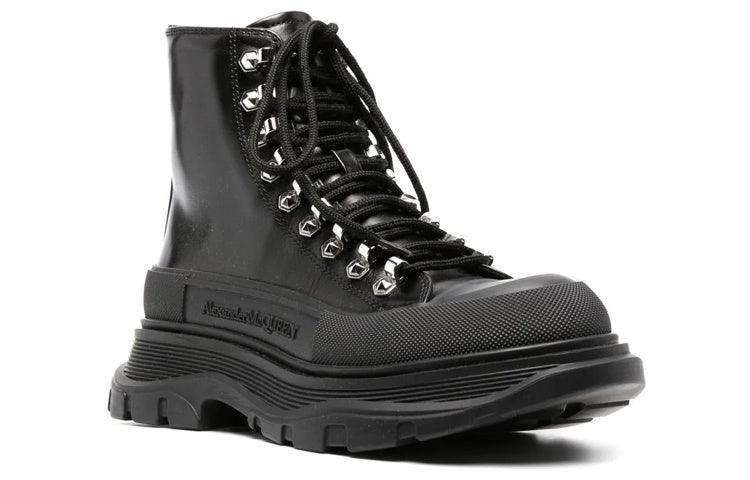 (WMNS) Alexander McQueen Tread Slick Boots 'Black Silver' 733063WHSWY1090