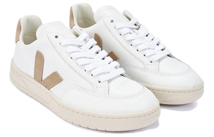 Veja V-12 Leather 'Extra White Dune' XD0202896