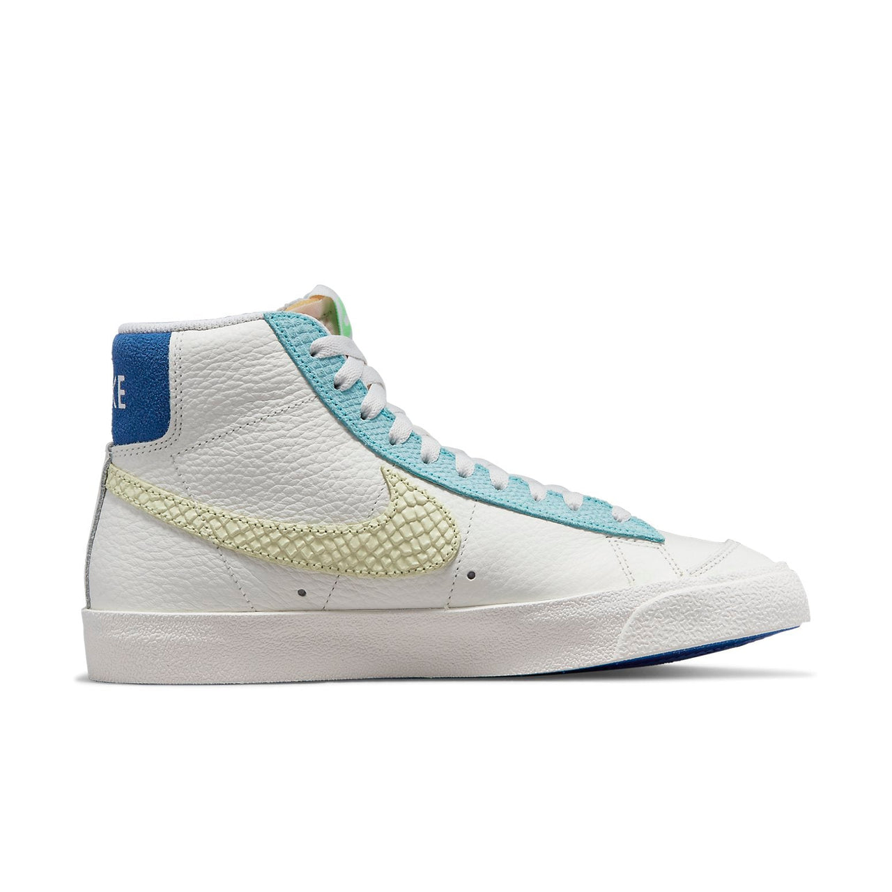 (WMNS) Nike Blazer Mid '77 'Sail Copa Lime Ice' DQ0865-100