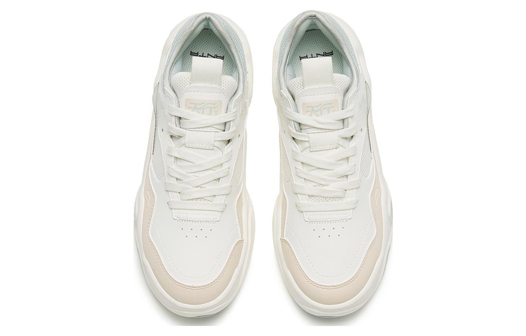 (WMNS) ANTA Low-Top 'White Blue Pink' 122248085-1