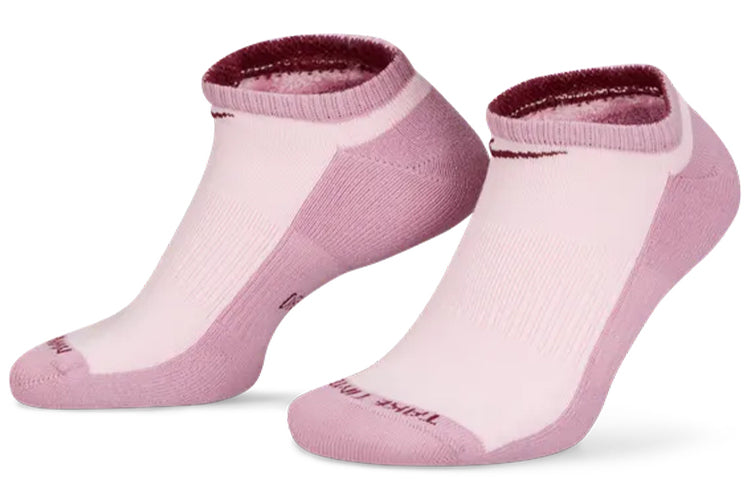 Nike Everyday Lightweight Alphabet Knit Colorblock Sports Socks Unisex 3 Pairs Pink / Green / Blue DQ7711-902