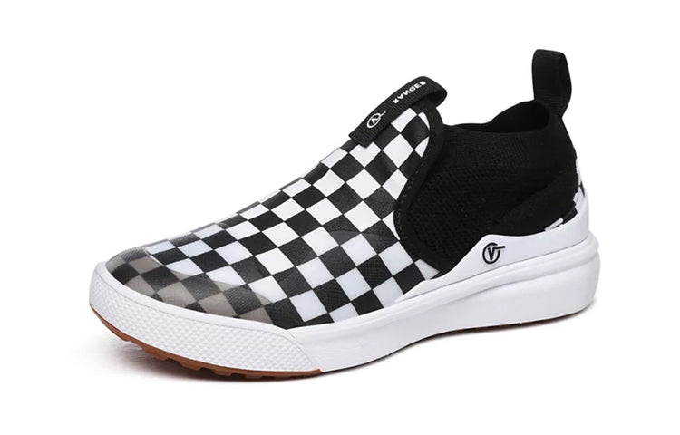 Vans Checkerboard Xtremeranger And 'Black And White' VN0A4BUA5GU