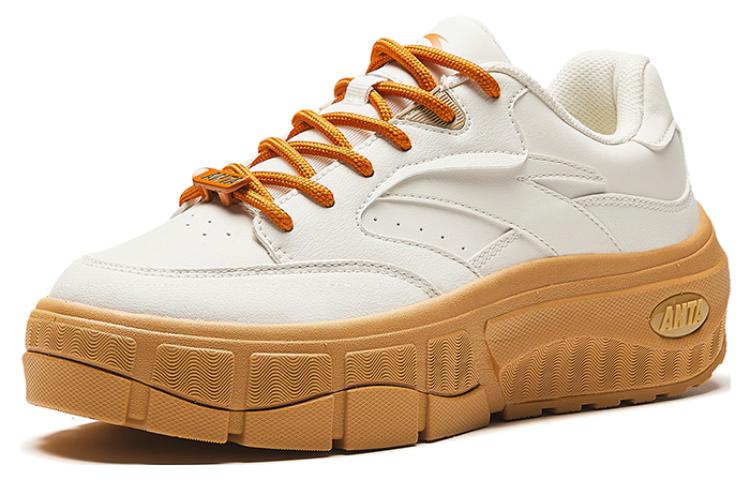 (WMNS) ANTA Casual Low 'White Cream Caramel' 122418086-4
