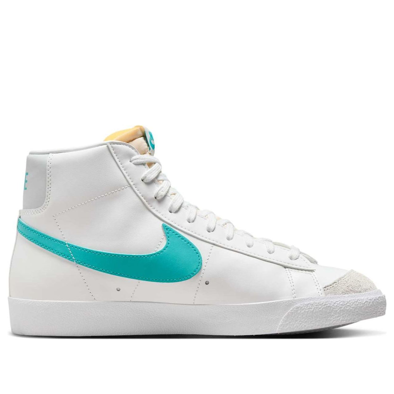 Nike Blazer Mid '77 Vintage 'Summit White Dusty Cactus' BQ6806-129
