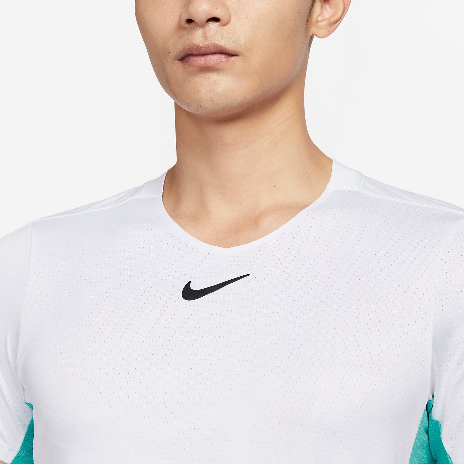 Nike Court Dri-FIT Advantage T-shirt 'White Green' DX5539-100