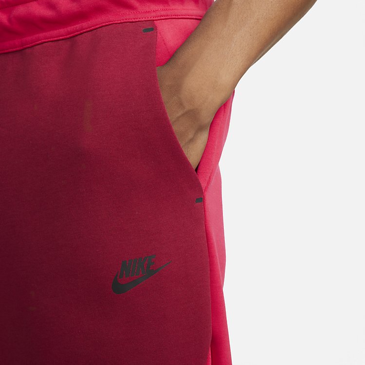 Nike Sportswear Tech Sweatpants 'Very Berry' CU4495-643