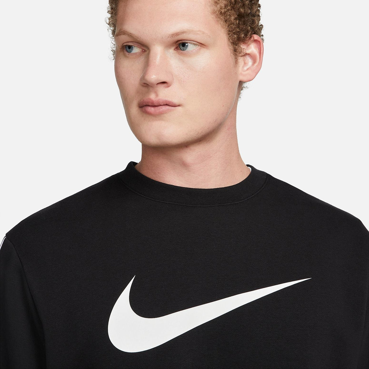 Nike Sportswear Repeat Fleece Sweatshirt 'Black White' DX2029-011