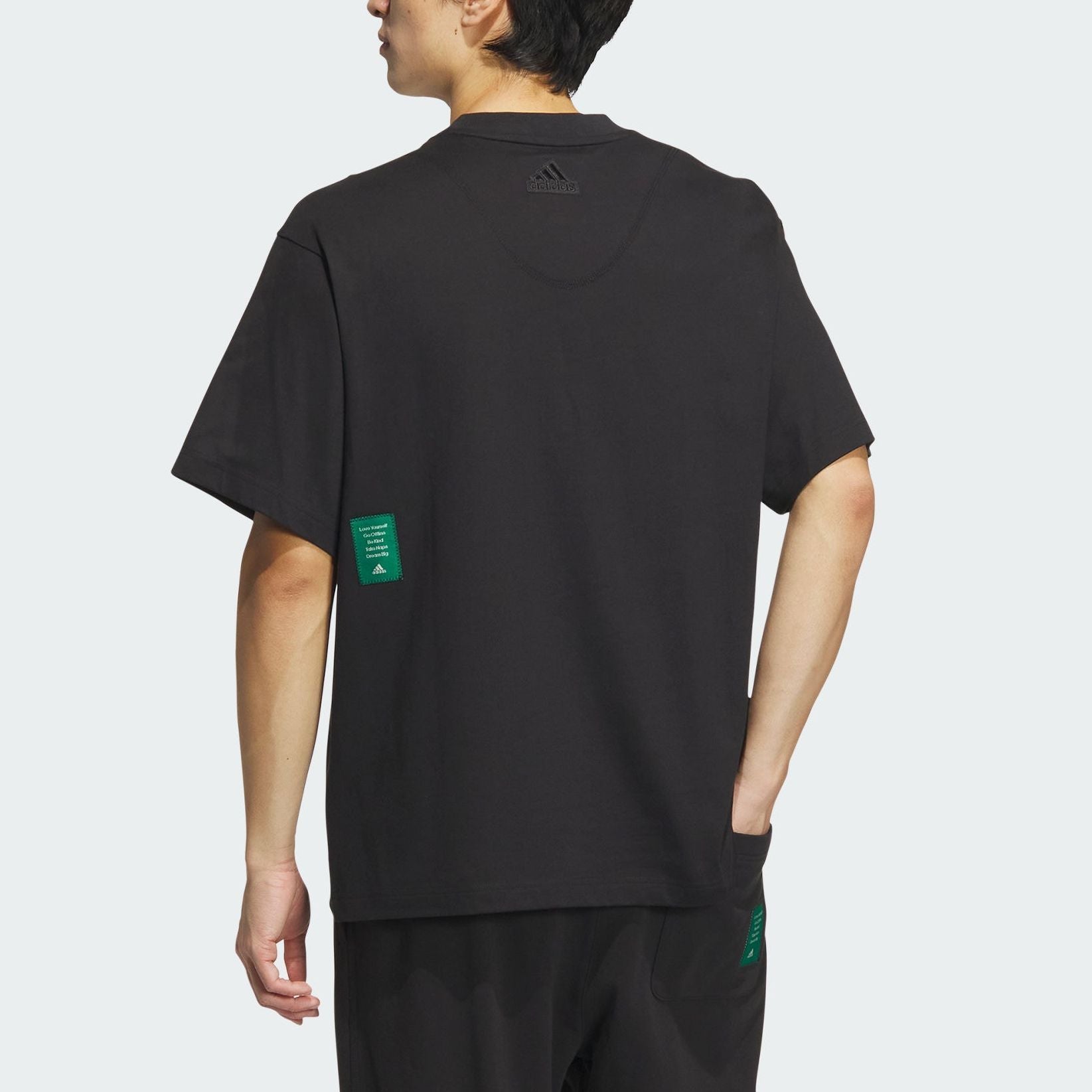 adidas Graphic T-Shirt Asia Sizing 'Black White' IT3925