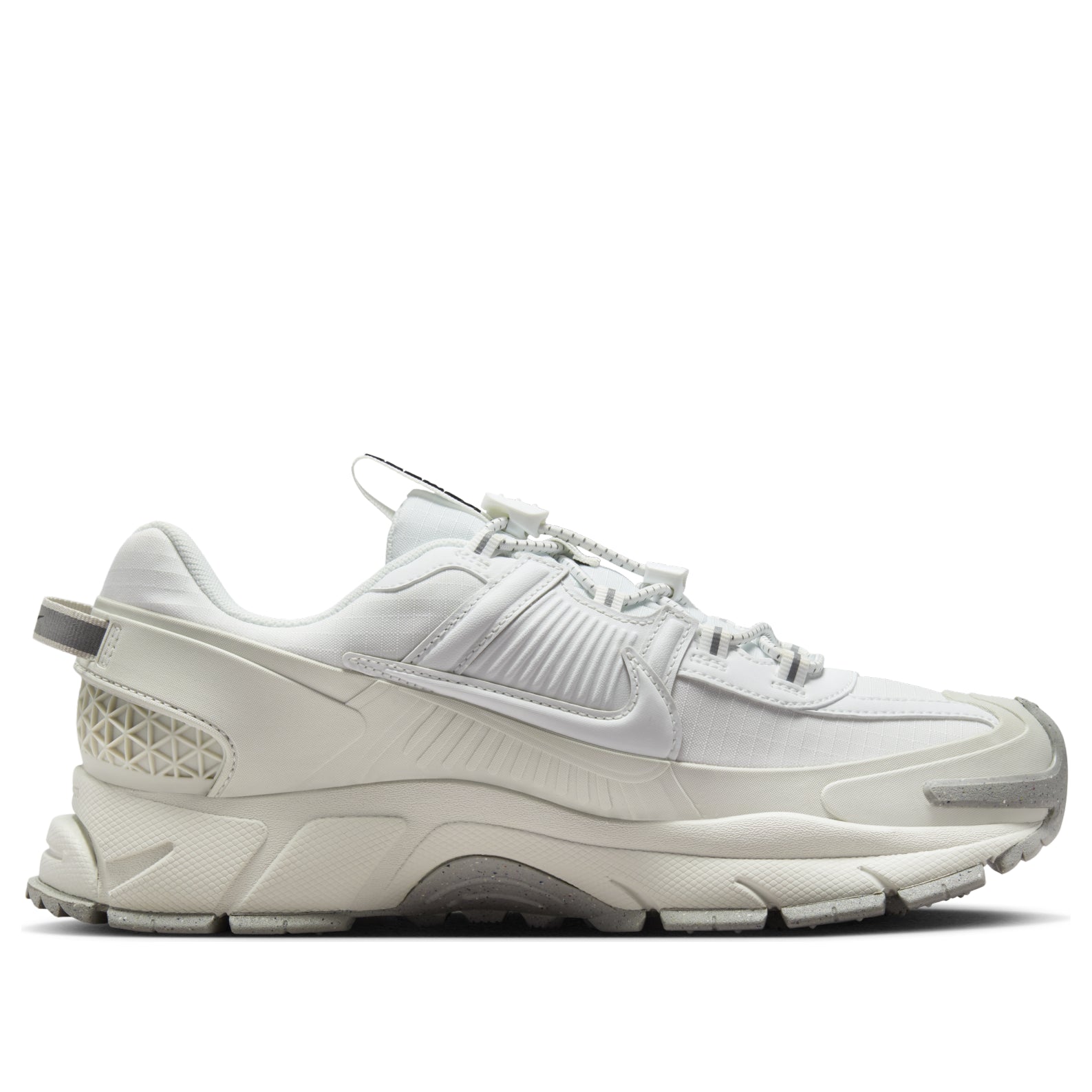 (WMNS) Nike Air Zoom Vomero Roam 'Summit White Light Bone'  HV6410-100