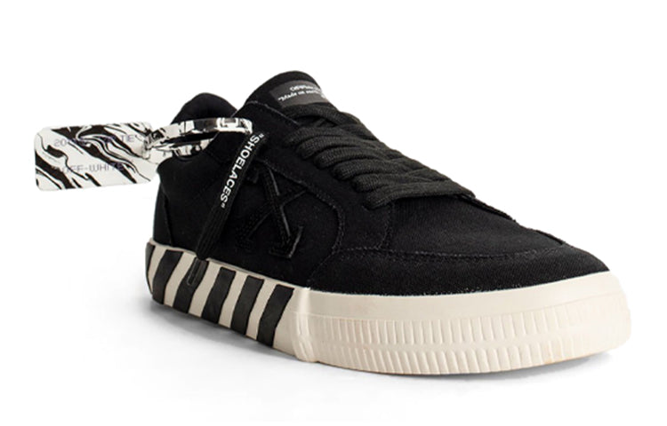 Off-White Vulc Low 'Black' OMIA085E20FAB0011010