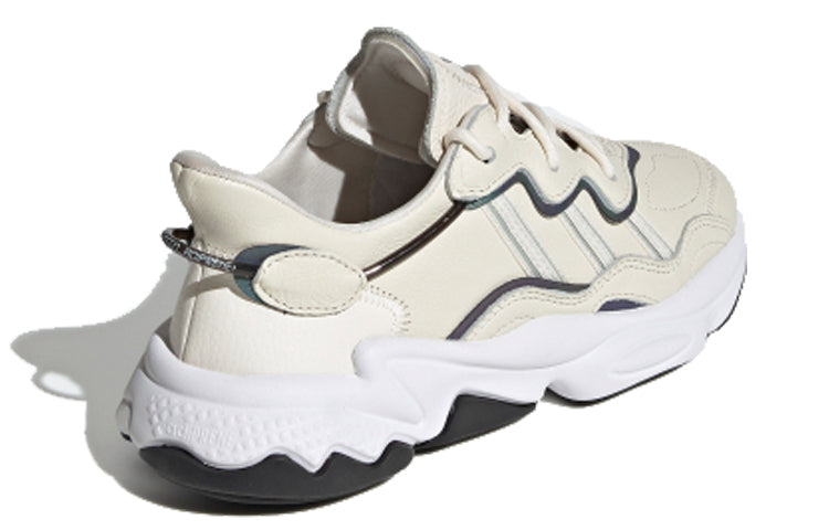 (WMNS) adidas Ozweego 'Chalk White' EE7018