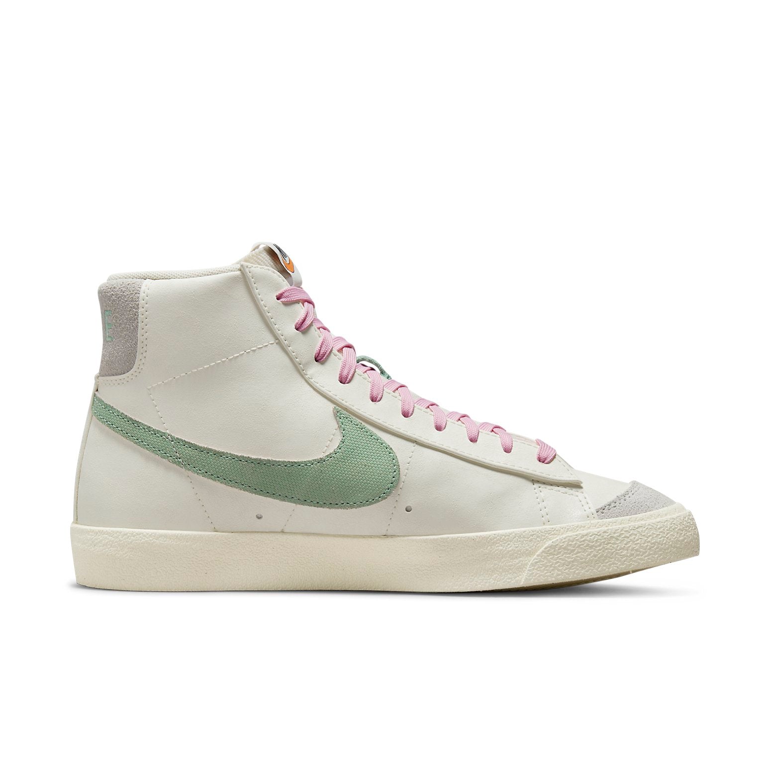 Nike Blazer Mid '77 Premium 'Certified Fresh - Sail Enamel Green' DO9787-100