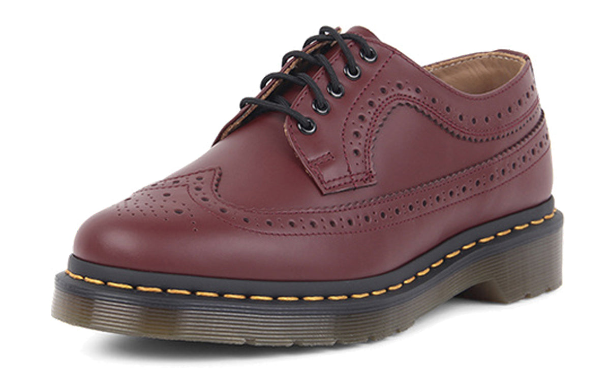 Dr. Martens 3989 Smooth Leather Brogue 'Cherry Red' 22210600