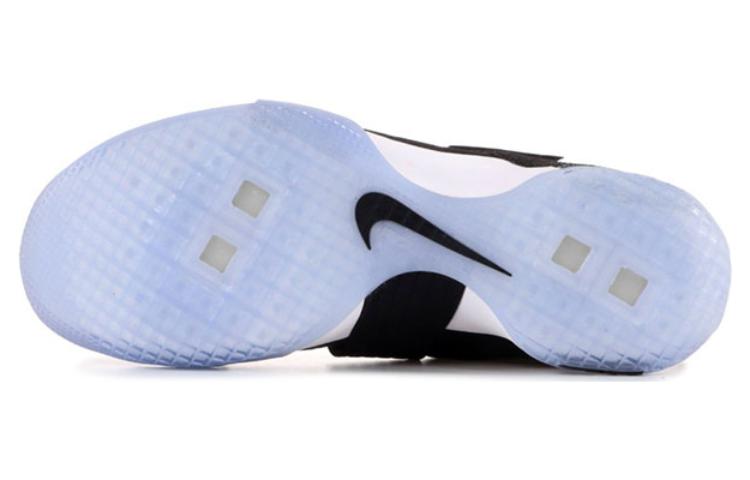 Nike LeBron Soldier 10 'Iridescent' 844374-085