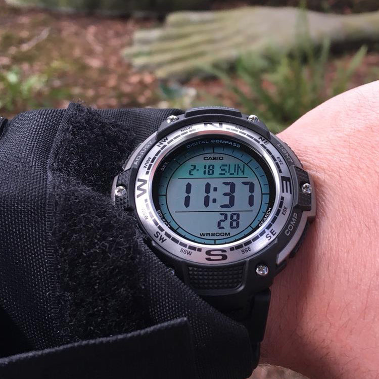 Men's CASIO PROTREK Series Waterproof Quartz Led Lighting Numeric Scale Luminous Pointer 37mm Resin Strap Watch Mens SGW-100-1V