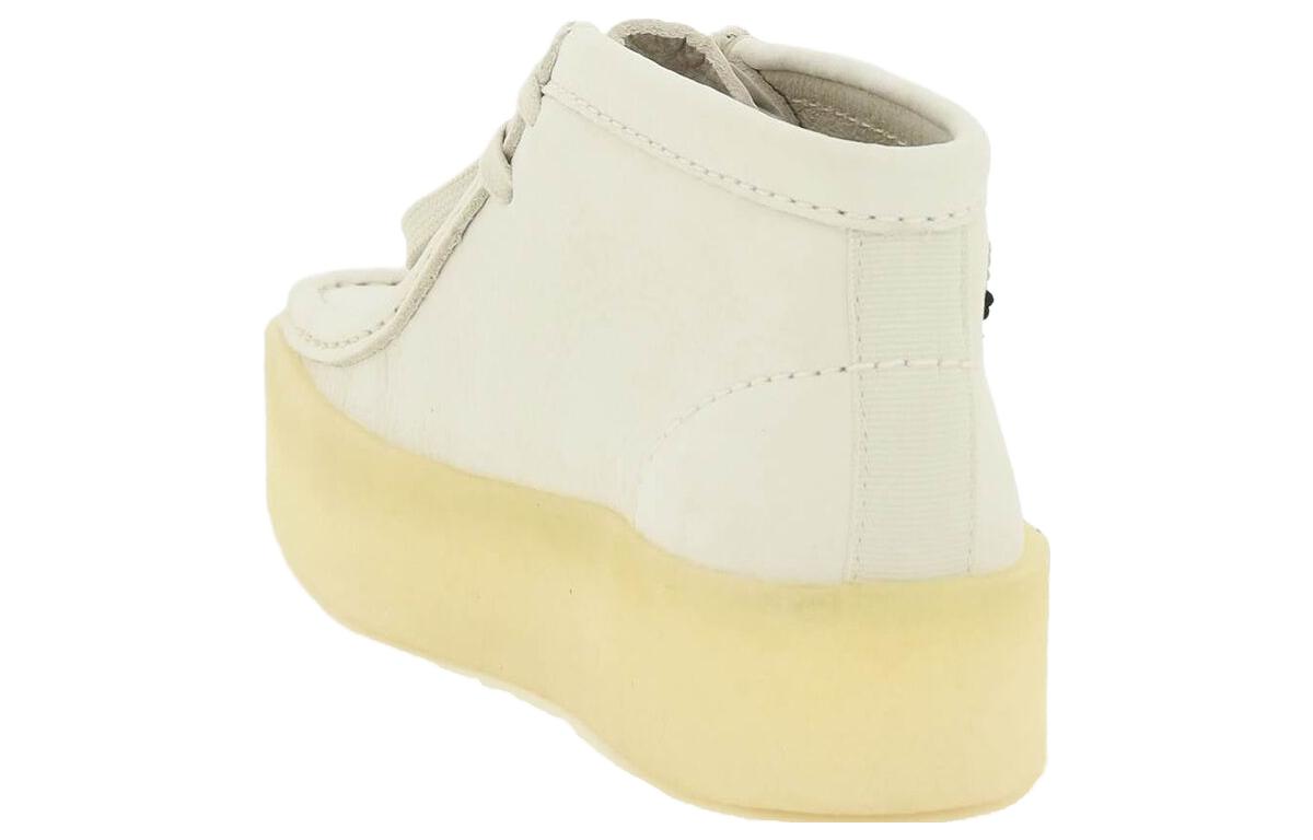 (WMNS) Clarks Wallabee Cup Boots 'White Nubuck' 26168988