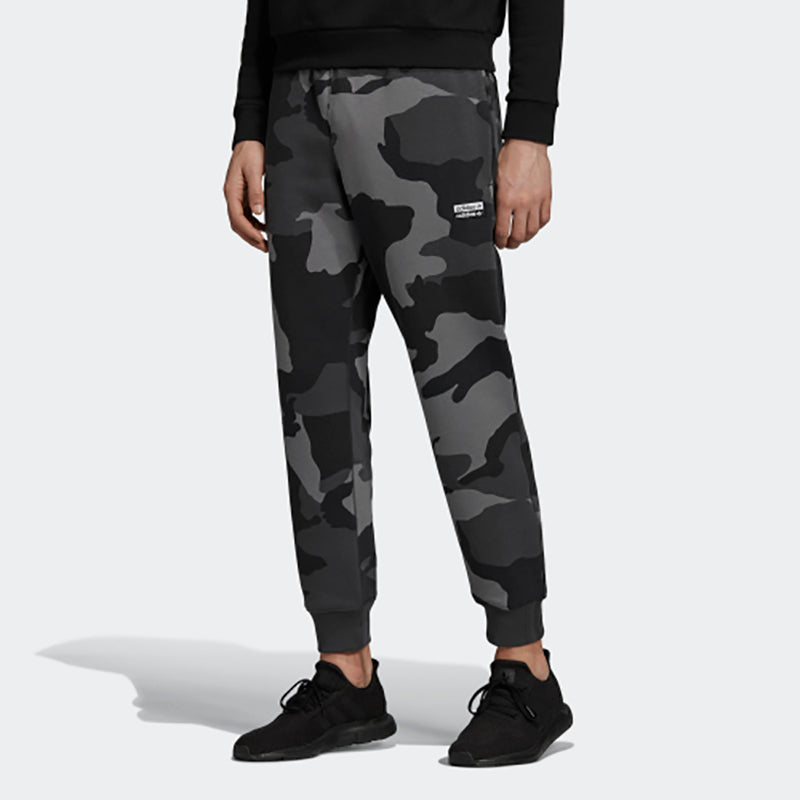 adidas originals R.Y.V. Camo Sweatpants Black ED7172
