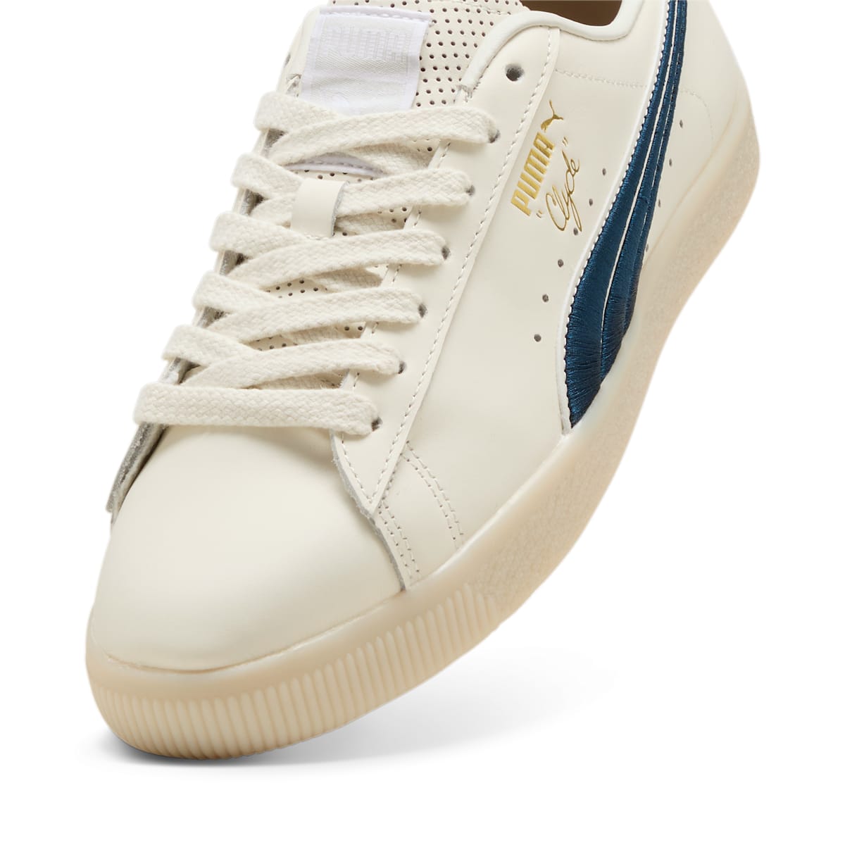 PUMA Clyde 'Warm White Parisian Night' 398568-01