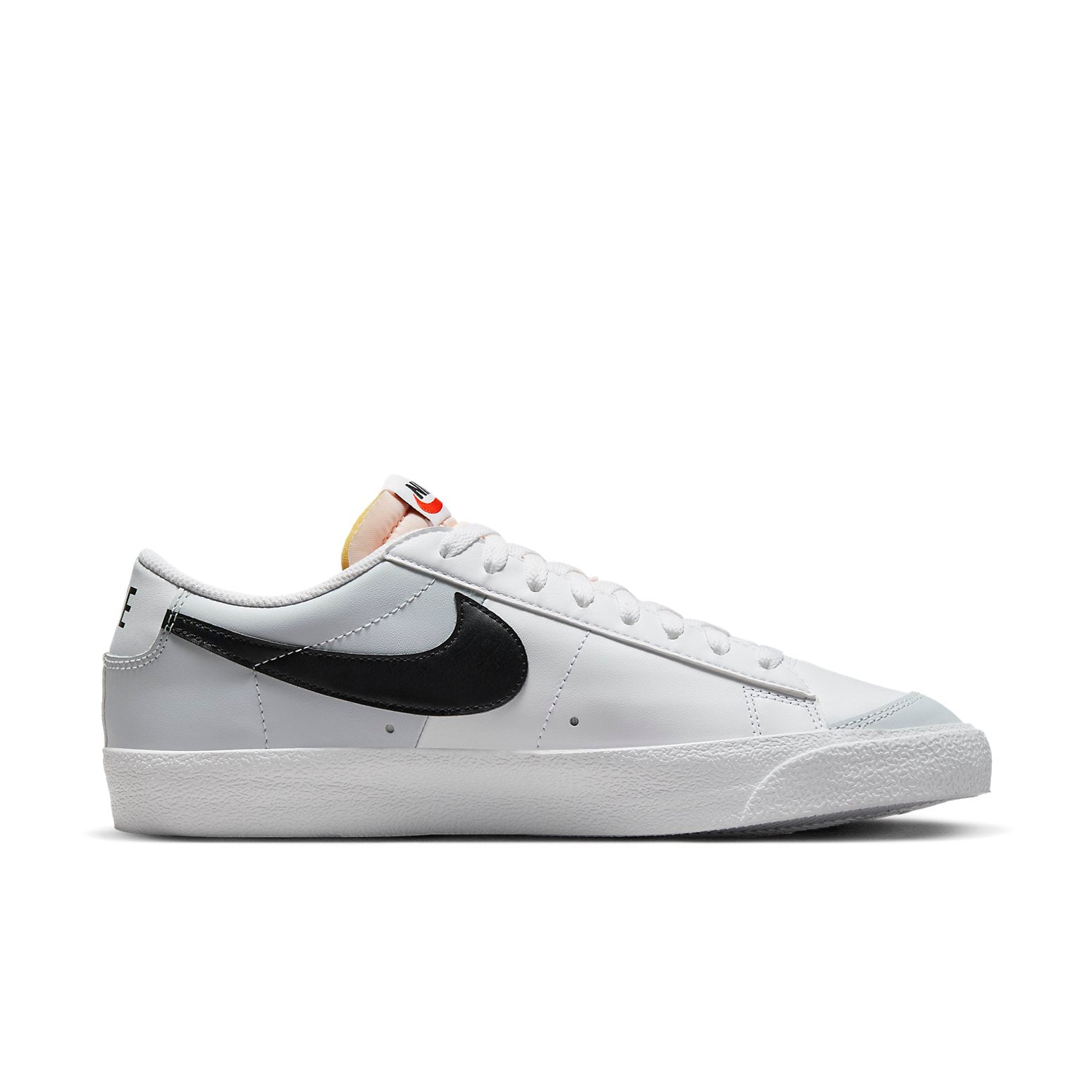 Nike Blazer Low '77 Vintage 'White Black Platinum' DZ3480-100