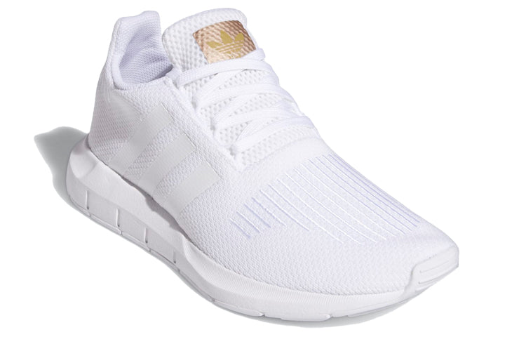 (WMNS) adidas Swift Run 'White Copper Metallic' EG9492