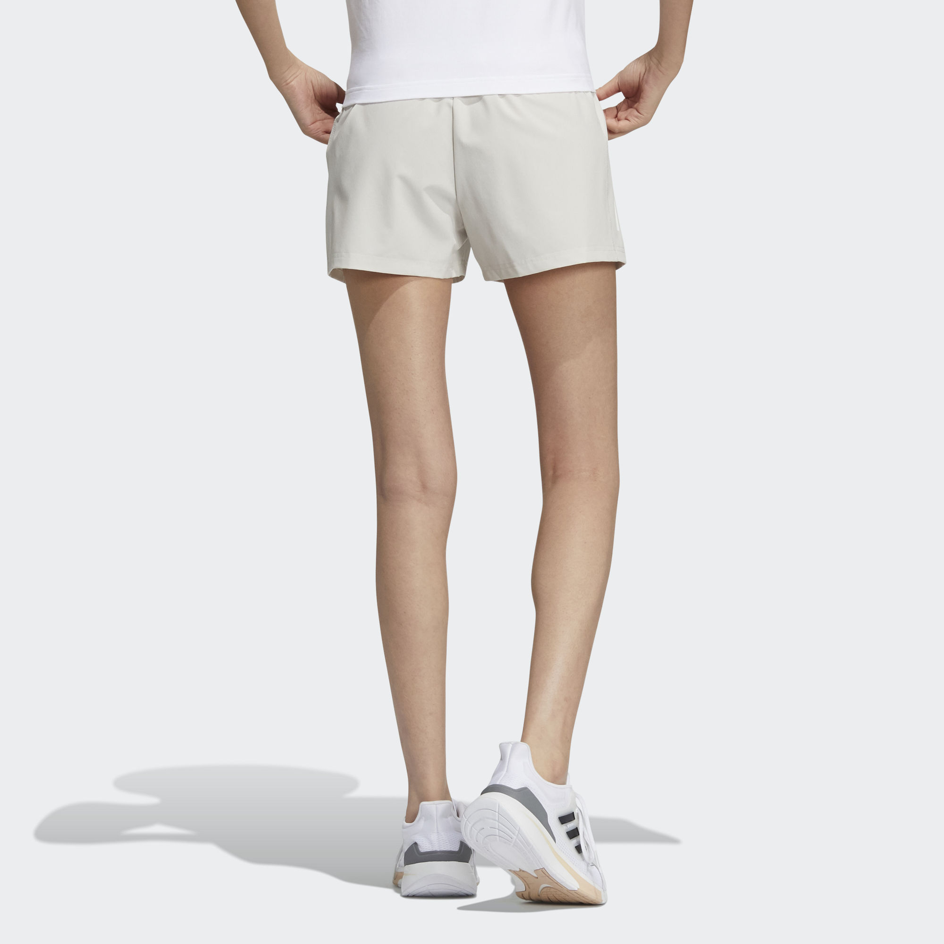 (WMNS) adidas Met Shir Shorts Asia Sizing 'White' HF2468