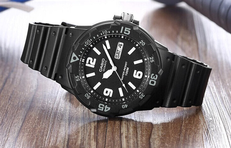 CASIO Sports Waterproof Shockproof Mens Black Analog MRW-200H-1B2
