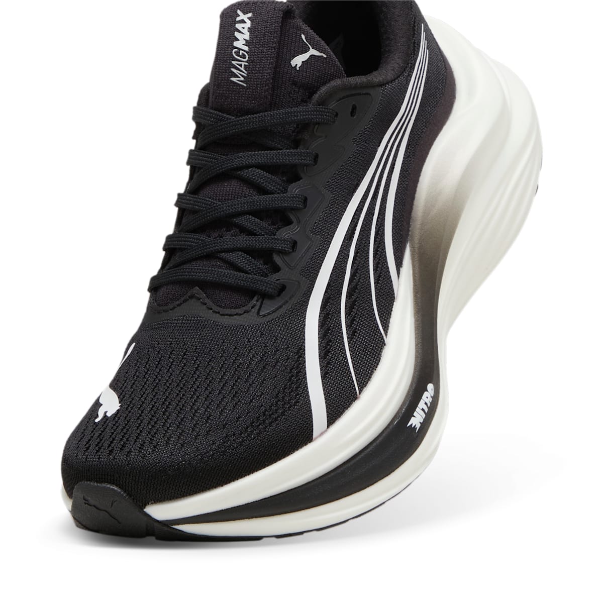 (WMNS) PUMA MagMax Nitro 'Black White' 310089-01