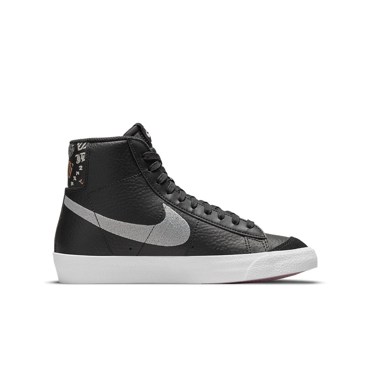 (GS) Nike Blazer Mid '77 SE 'Playful Fonts' DJ0265-001
