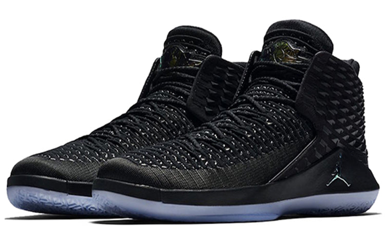 Air Jordan 32 'Black Cat' AA1253-003