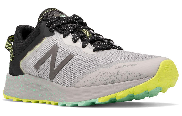 (WMNS) New Balance Fresh Foam Arishi Trail 'Grey' WTARISS1