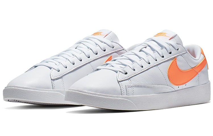 (WMNS) Nike Blazer Low LE 'White Fuel Orange' AV9370-103