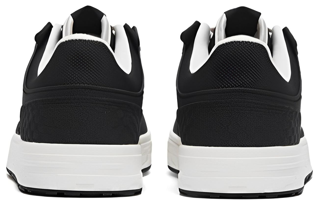 (WMNS) ANTA Street Naughty 'Black White' 122318051-4