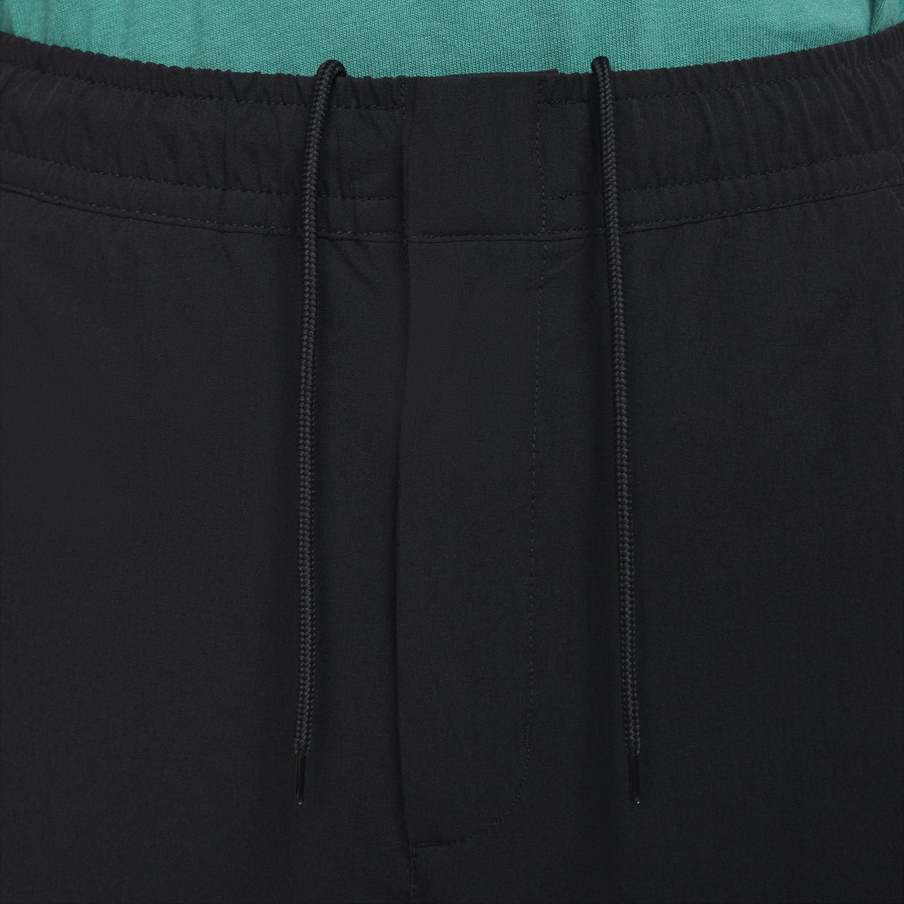 Men's Nike SportswearCommuter Elastic Waistband Woven Solid Color Sports Pants Black DM6622-010