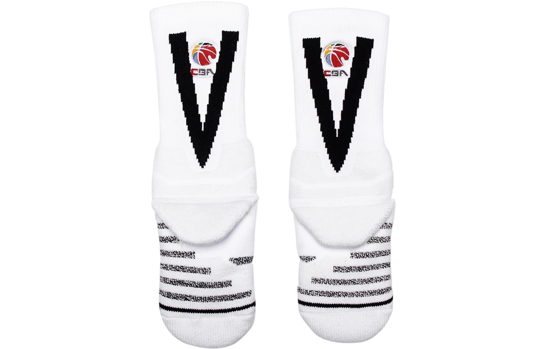 Li-Ning CBA Mid Cut Socks 'White' AWLT021-2