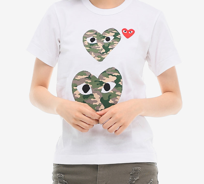 (WMNS) COMME des GARCONS PLAY Camouflage Double Heart Tee 'White' AZ-T245-051-1