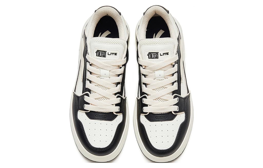 ANTA Skateboarding Series Sneakers 'Black Grey White' 112338071-3