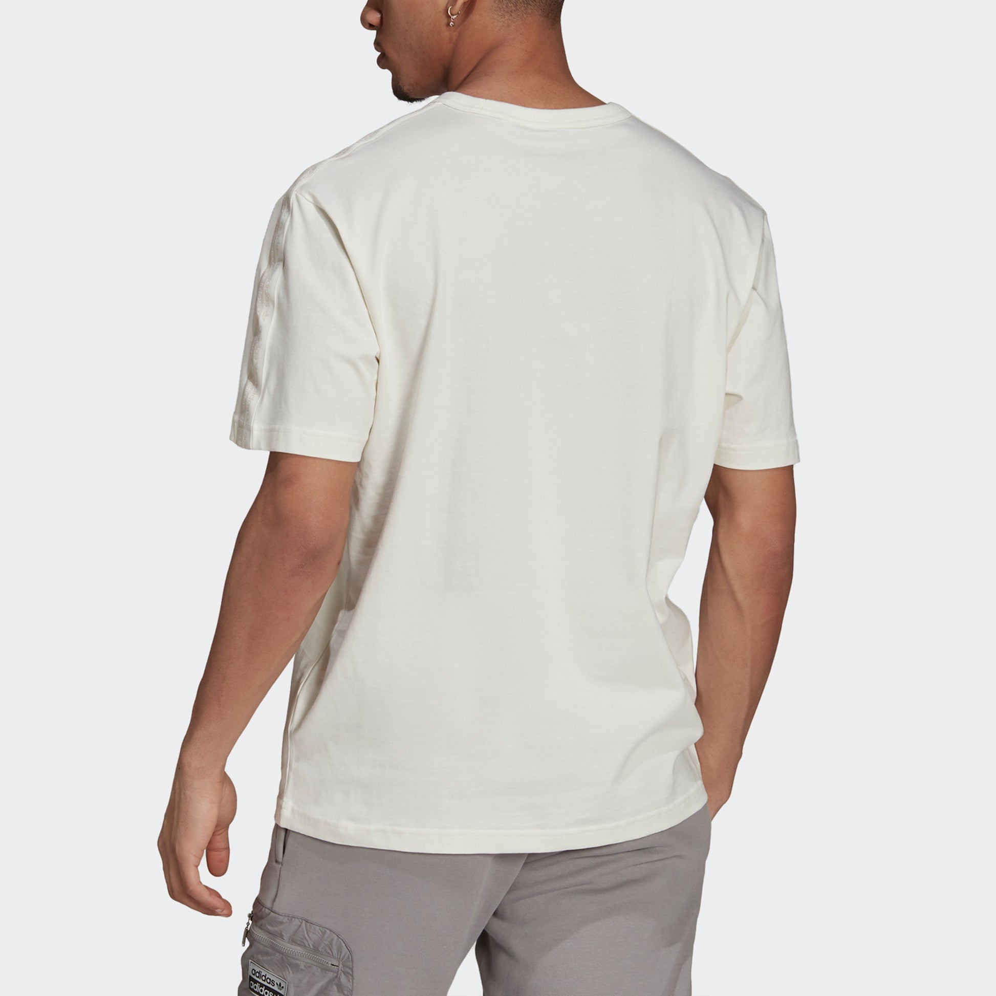adidas originals Men's R.y.v. Logo Tee Sports White H11494