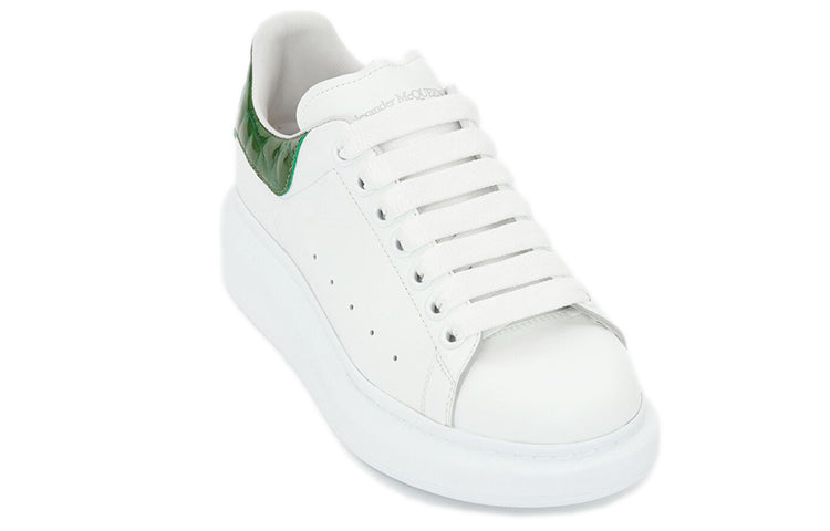 (WMNS) Alexander McQueen Oversized Sneaker 'White Green Crocodile' 553770WIAF89409