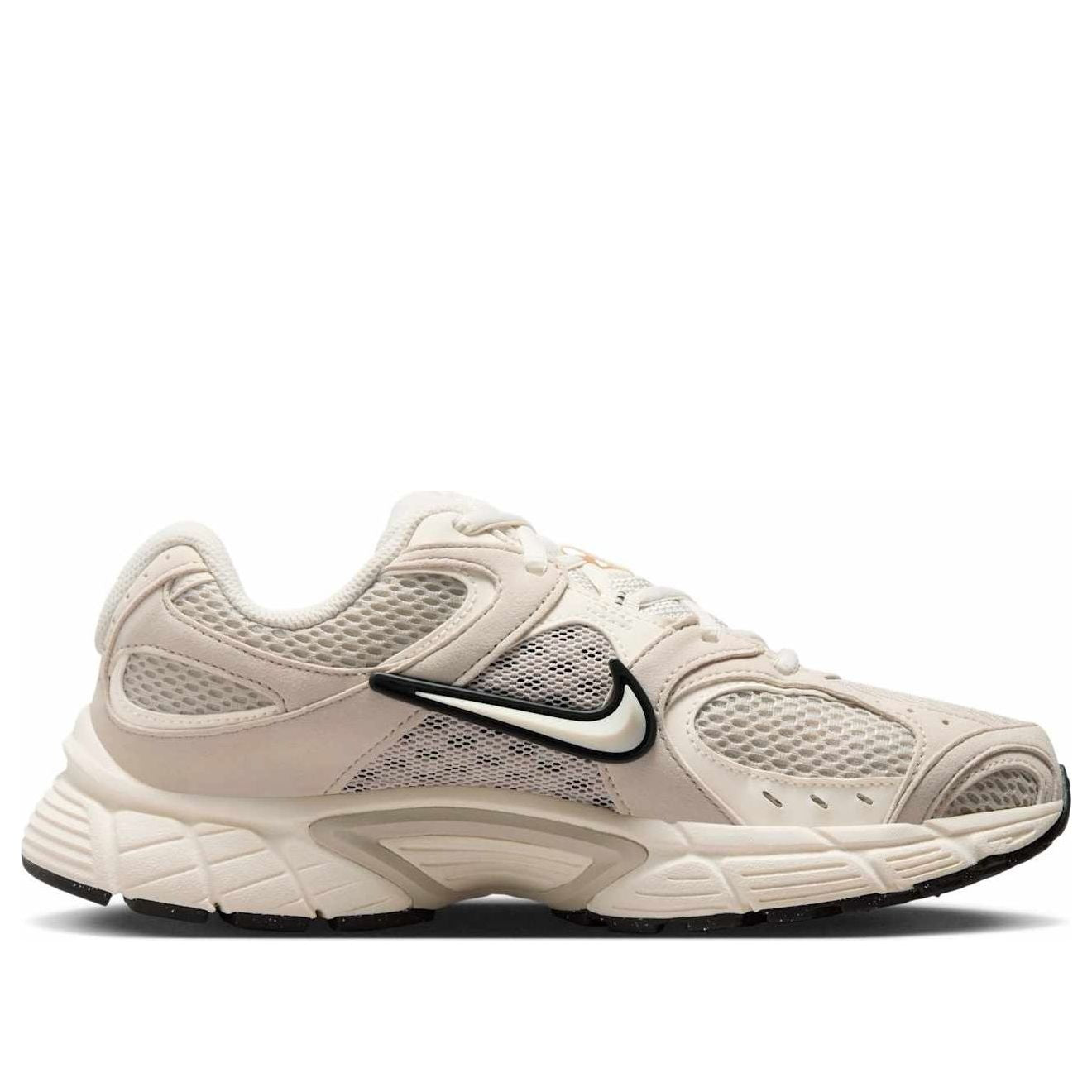 (WMNS) Nike V5 RNR 'Light Orewood Brown' II6294-100